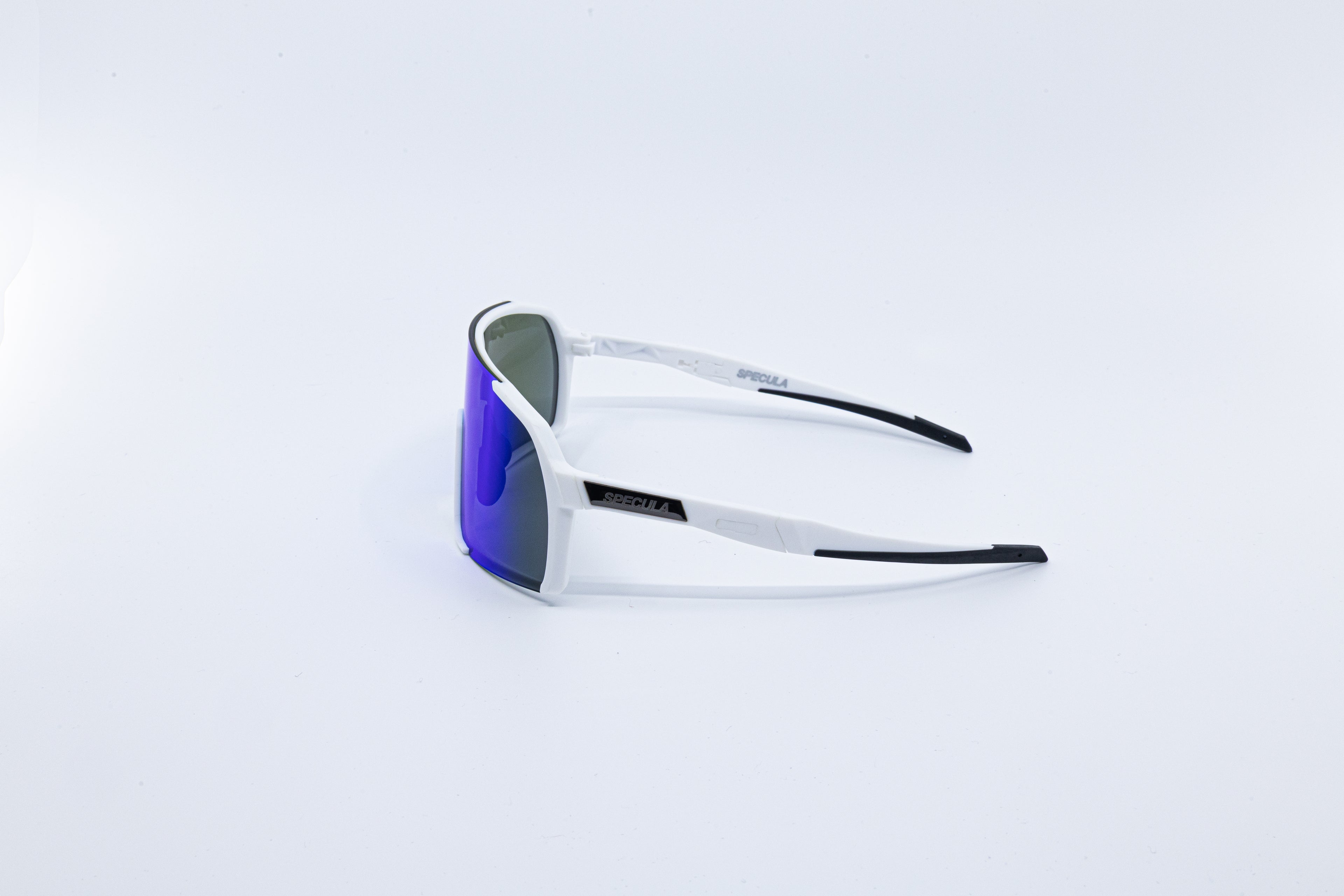 Hanssen Large White Ice Blue