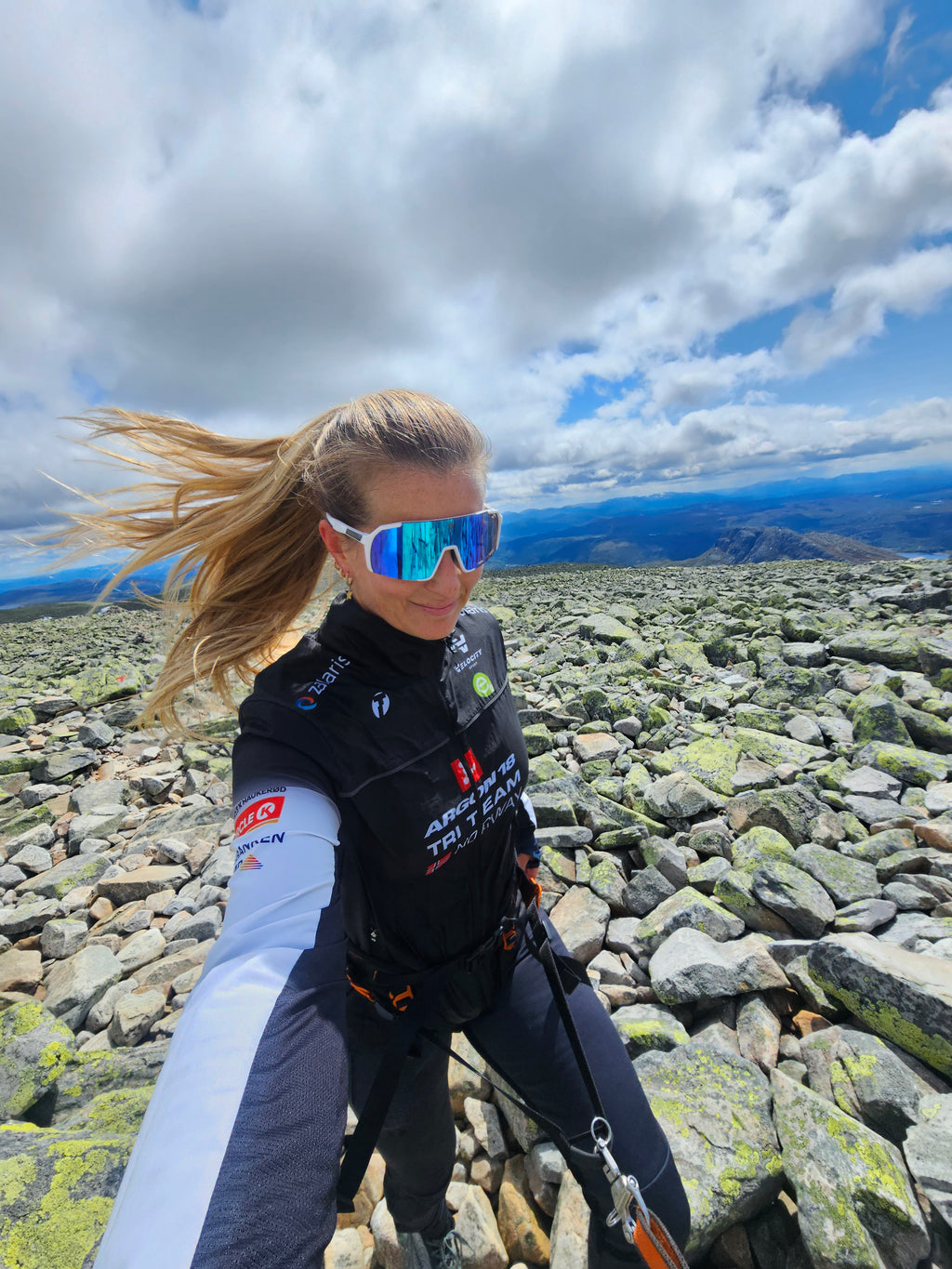 Hanssen Large White Ice Blue