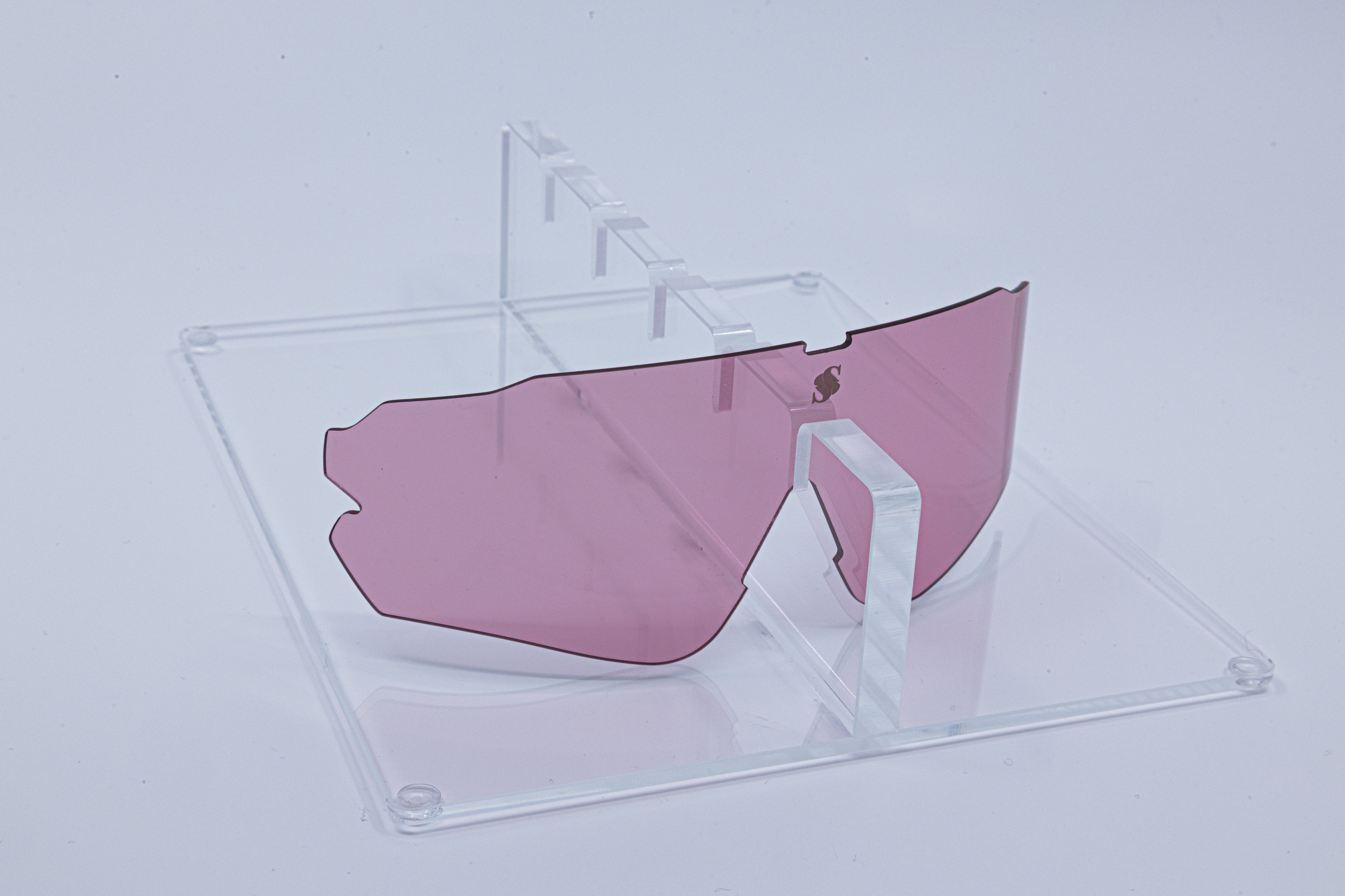 Eirik (KUN LINSE) Red