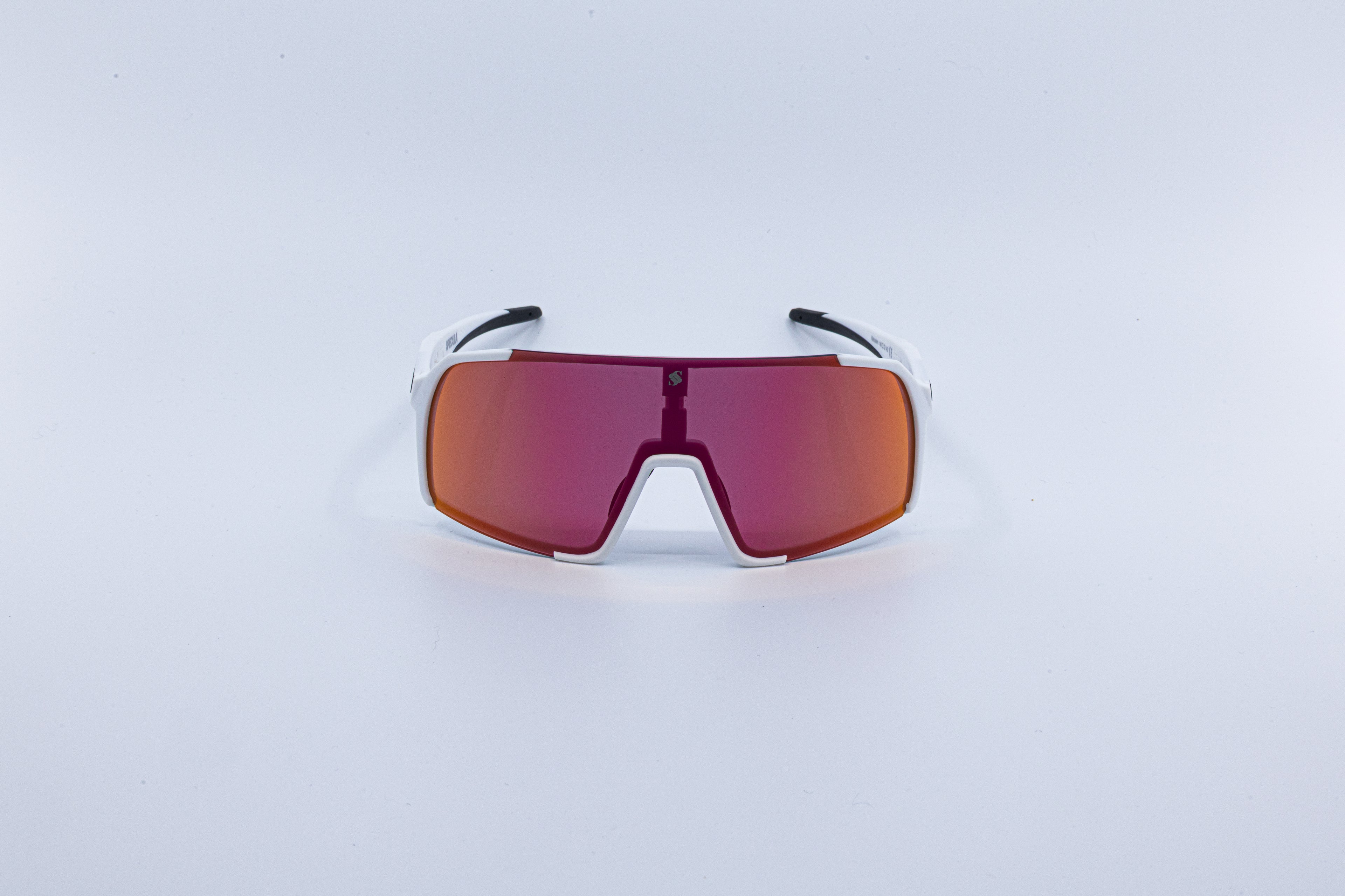 Hanssen (KUN LINSE) Sunrise